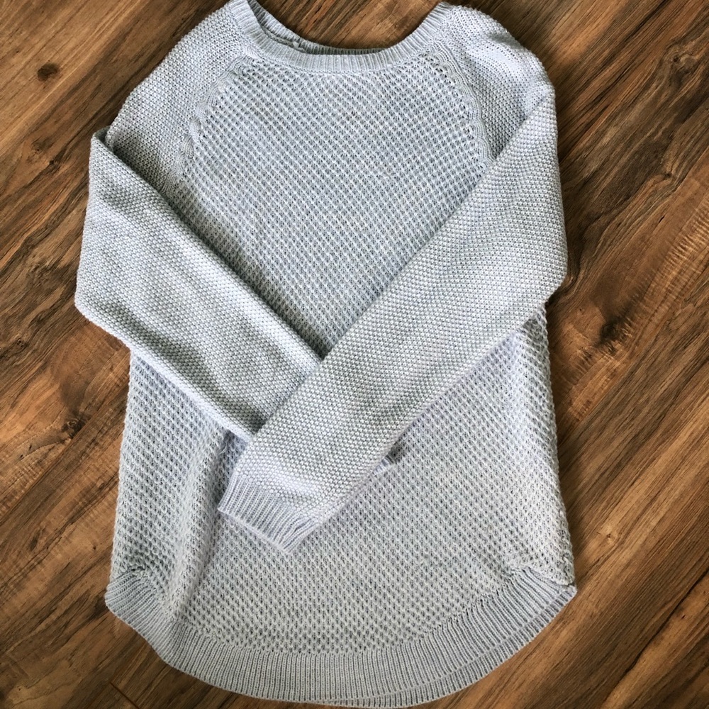Women’s light sweater!